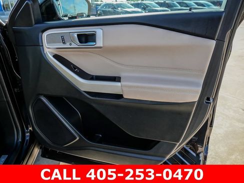 Used 2021 Ford Explorer Limited RWD image 17