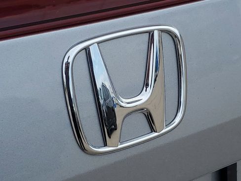 Used 2024 Honda Civic EX-L image 32