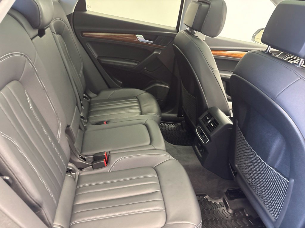 Certified 2023 Audi Q5 2.0T Premium Plus w/ Premium Plus Package AWD/4WD image 31