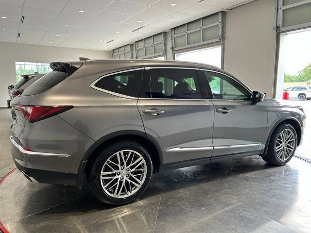 Used 2024 Acura MDX w/ Advance Package AWD/4WD image 9