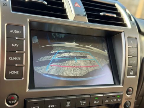 Used 2018 Lexus GX 460 Premium AWD/4WD image 11