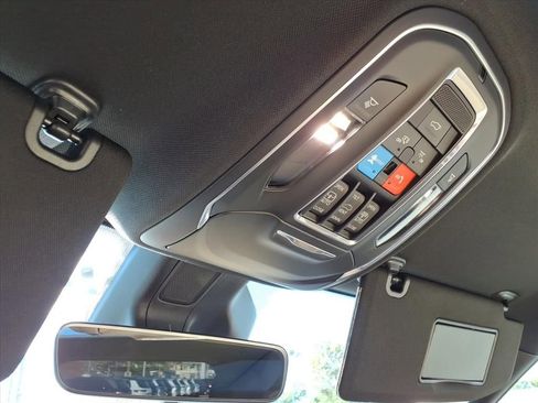 New 2025 Jeep Grand Cherokee Limited image 27