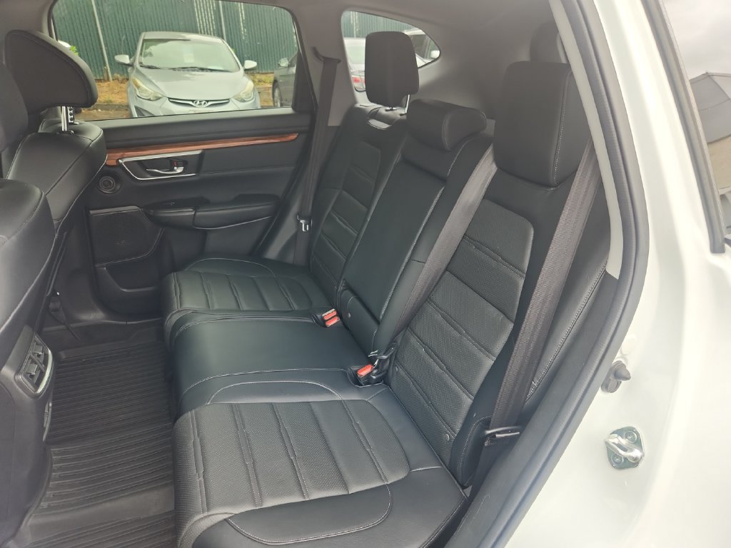 Used 2019 Honda CR-V Touring image 22