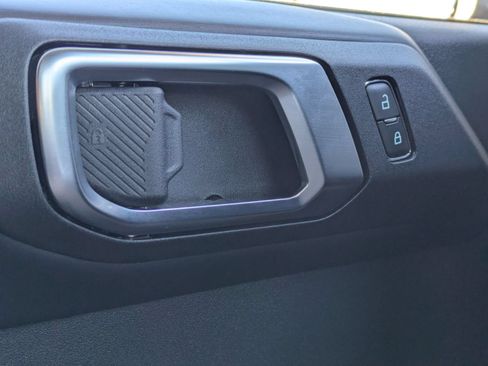 New 2025 Ford Bronco Outer Banks AWD/4WD image 28