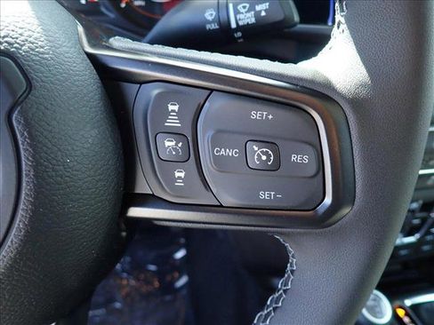 New 2025 Jeep Gladiator Willys image 13