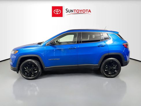 Used 2024 Jeep Compass Latitude image 7
