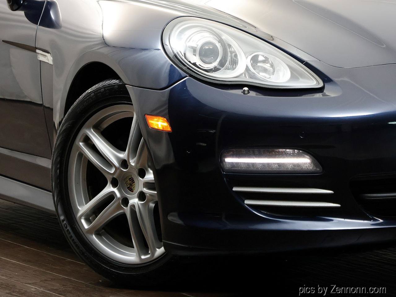 Used 2012 Porsche Panamera 4 image 3
