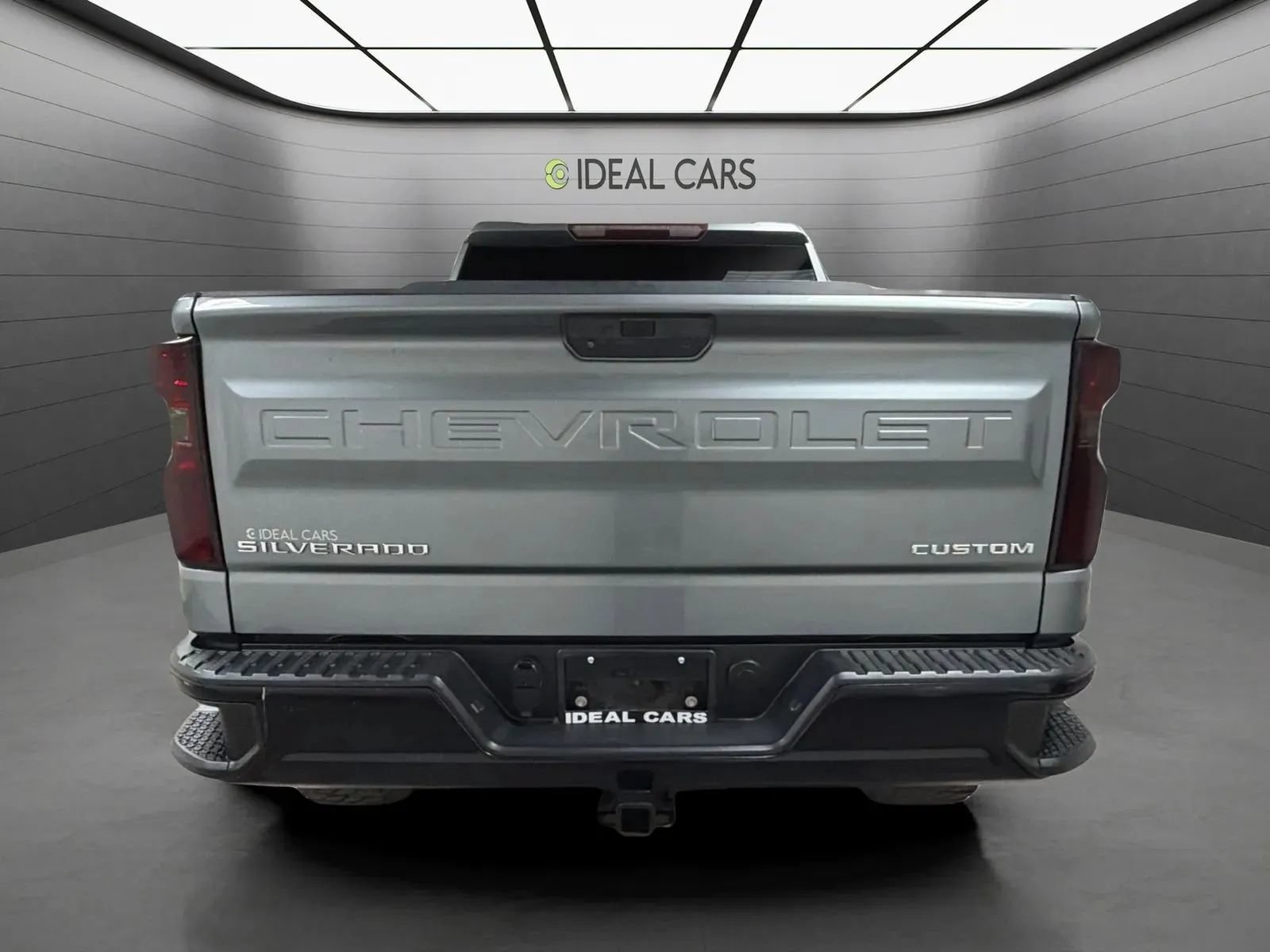 Used 2019 Chevrolet Silverado 1500 Custom Trail Boss w/ Custom Convenience Package AWD/4WD image 6