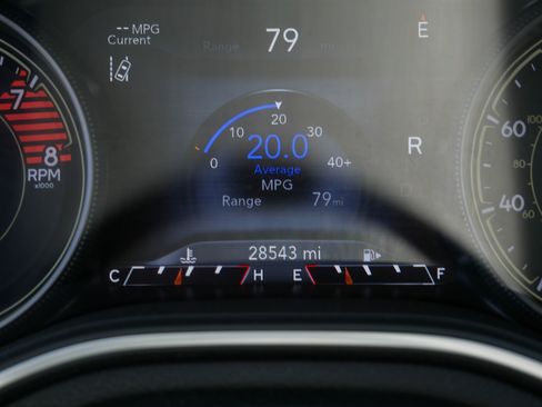 Used 2022 Jeep Cherokee Trailhawk AWD/4WD image 35