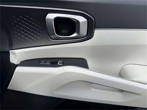 New 2026 Kia Sorento S w/ S Panoramic Sunroof Package image 27