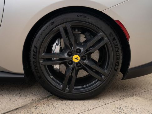 Certified 2019 Ferrari Portofino image 19