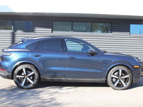 New 2026 Porsche Cayenne image 8