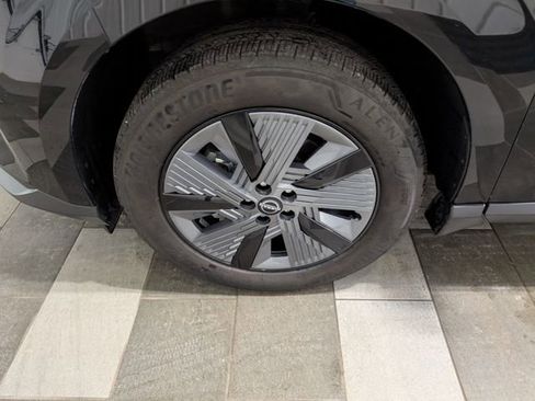 Used 2025 Nissan Murano SL AWD/4WD image 7