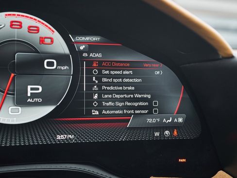 Used 2023 Ferrari Roma image 73