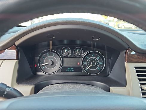 Used 2011 Ford Flex SEL w/ Rapid Spec Order Code image 10