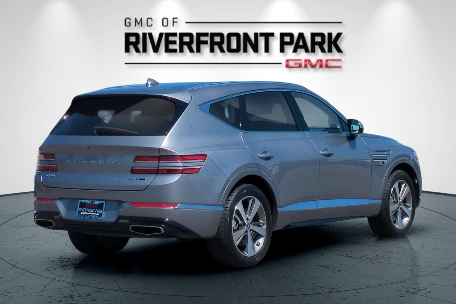 Used 2023 Genesis GV80 3.5T w/ Advanced Package AWD/4WD image 3