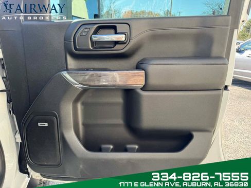 Used 2020 Chevrolet Silverado 2500 LTZ w/ LTZ Premium Package image 30