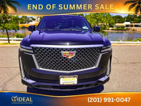 Used 2022 Cadillac Escalade ESV Premium Luxury AWD/4WD image 3