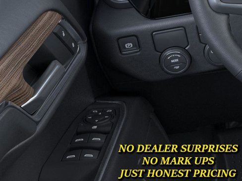 New 2026 Chevrolet Silverado 1500 LT w/ Texas Edition Plus RWD image 22