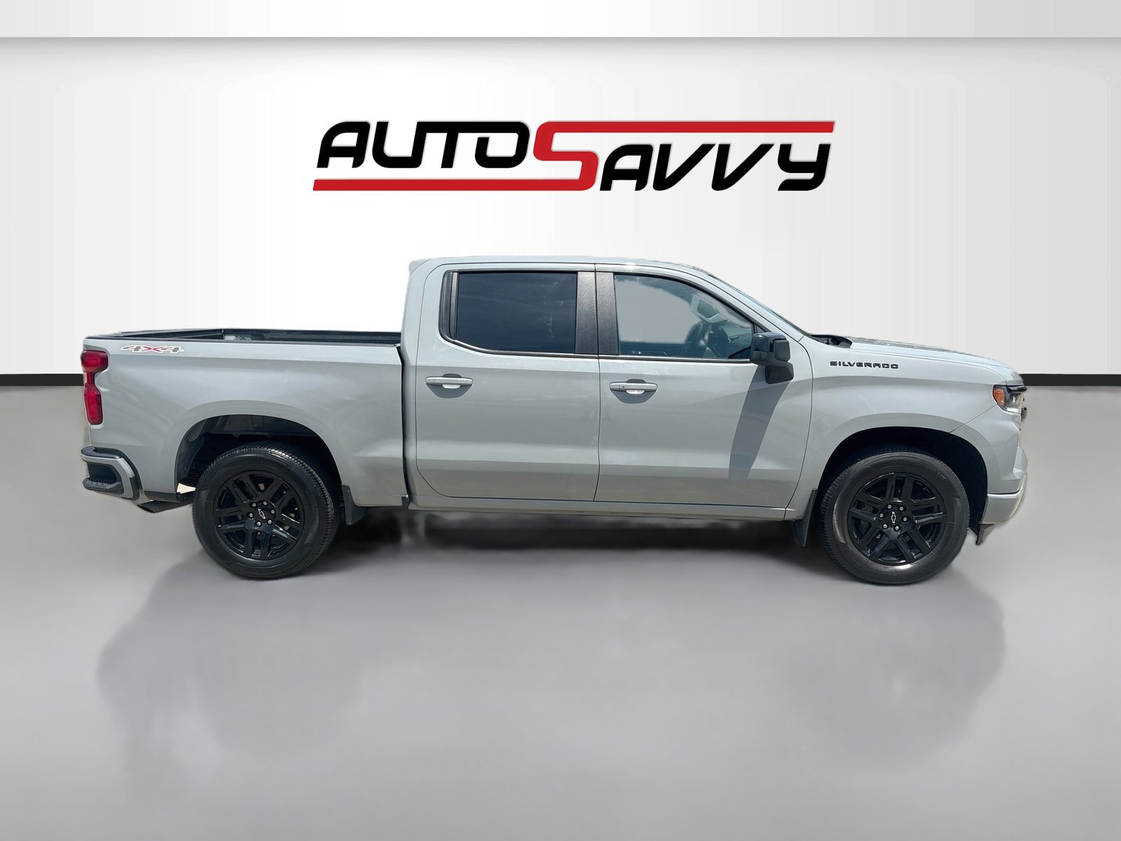 Used 2024 Chevrolet Silverado 1500 RST w/ LPO, Dark Essentials Package AWD/4WD image 8