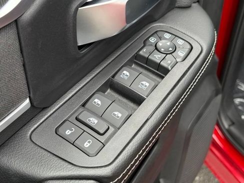 New 2026 RAM 2500 Big Horn AWD/4WD image 12