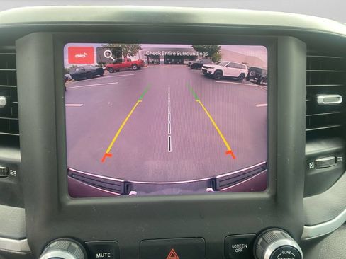 Used 2023 RAM 1500 Big Horn AWD/4WD image 15