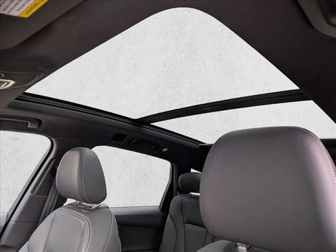 Used 2025 Audi Q7 3.0T Premium Plus image 11