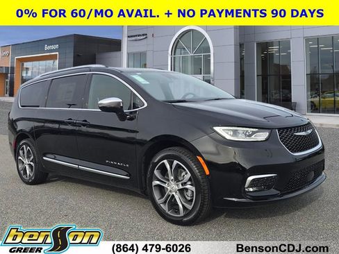 New 2026 Chrysler Pacifica Pinnacle w/ Trailer Tow Group image 1