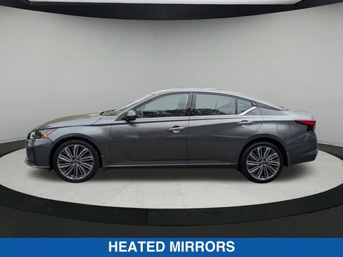 Used 2023 Nissan Altima 2.5 SL image 7