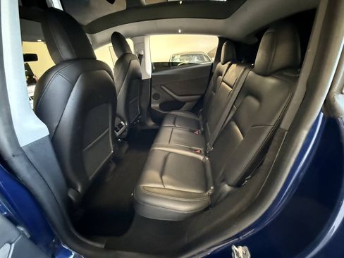 Used 2022 Tesla Model Y Performance AWD/4WD image 24