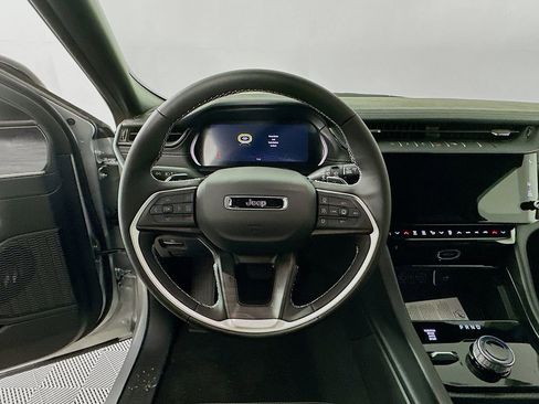 New 2026 Jeep Grand Cherokee L 4WD image 16