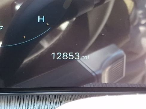 Used 2025 Hyundai Santa Fe Calligraphy image 22