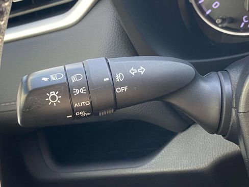 Used 2021 Toyota RAV4 XLE Premium FWD image 24