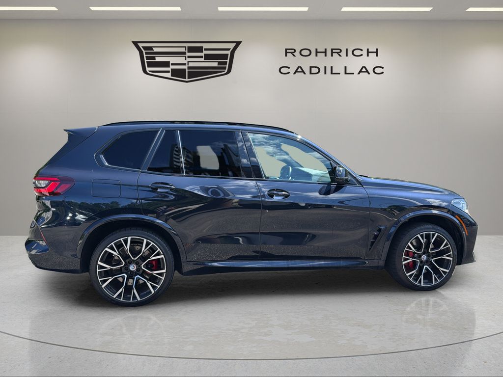 Used 2022 BMW X5 M w/ Competition Package 2 AWD/4WD image 4