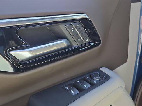 New 2026 Chevrolet Tahoe LT w/ Comfort Package RWD image 12