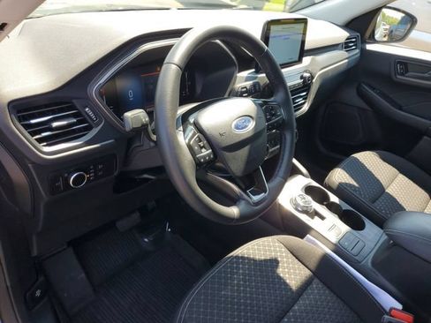 Certified 2023 Ford Escape Active AWD/4WD image 16