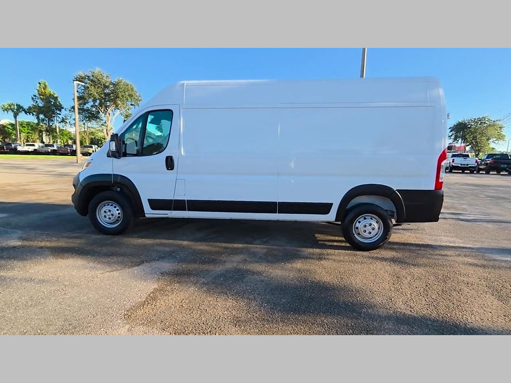 Used 2025 RAM ProMaster 2500 w/ Convenience Group FWD image 44