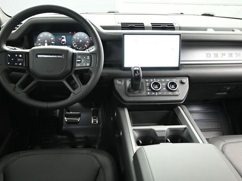 Used 2025 Land Rover Defender 110 Sedona Red Edition image 7