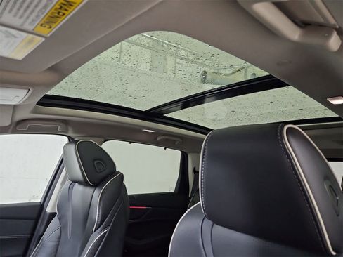 Used 2022 Acura MDX SH-AWD w/ Advance Package image 19