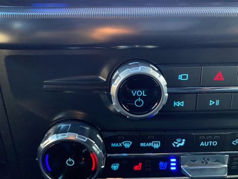 Used 2025 Ford F150 Raptor image 17