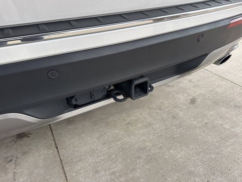 Certified 2023 Ford Explorer Limited w/ Limited Technology Package image 18