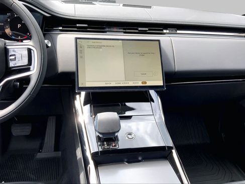 New 2026 Land Rover Range Rover Sport SE AWD/4WD image 8