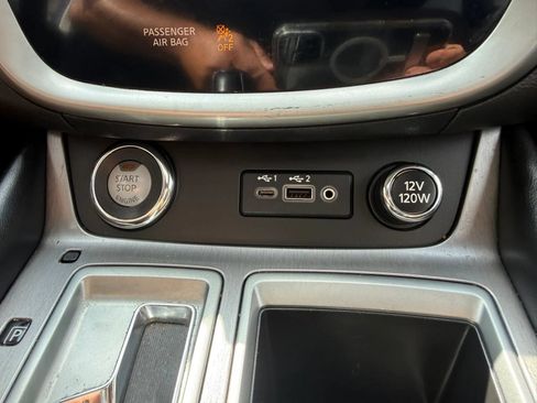 Used 2019 Nissan Murano SV AWD/4WD image 26