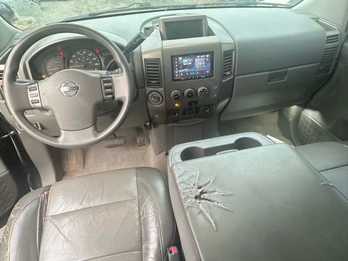 Used 2005 Nissan Titan LE image 12