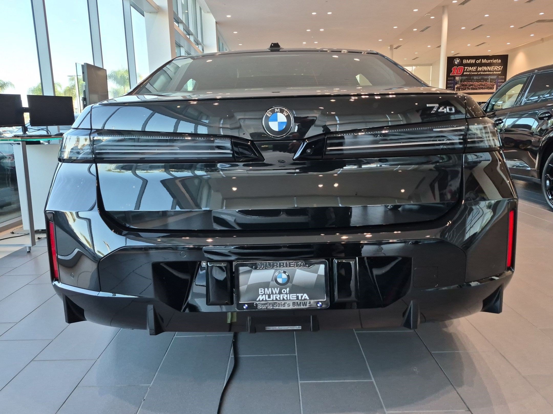 New 2027 BMW 740i w/ M Sport Professional Package RWD image 8