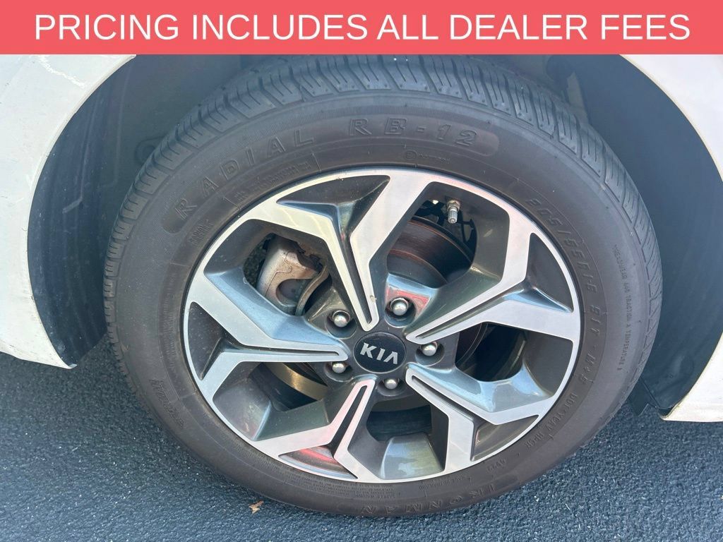 Used 2021 Kia Forte LXS FWD image 10