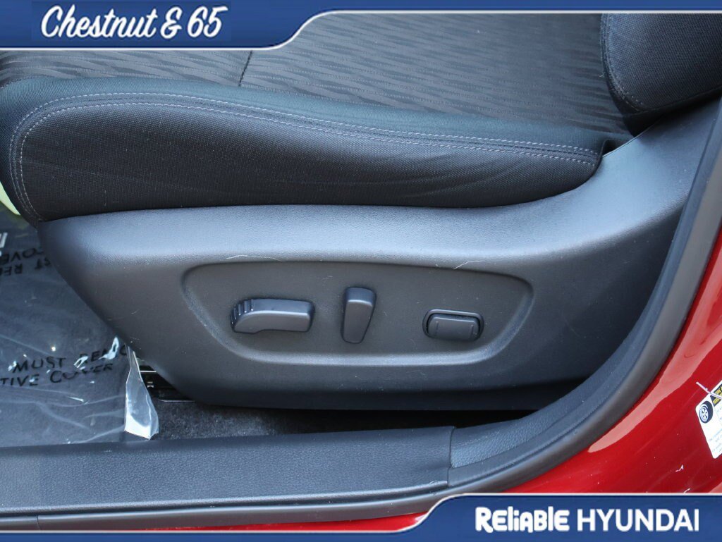 Used 2019 Nissan Rogue SV w/ Sun & Sound Touring Package AWD/4WD image 24