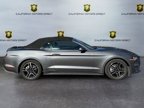 Used 2023 Ford Mustang Premium image 6