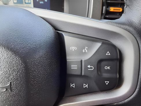 Used 2024 Ford Bronco Badlands image 19