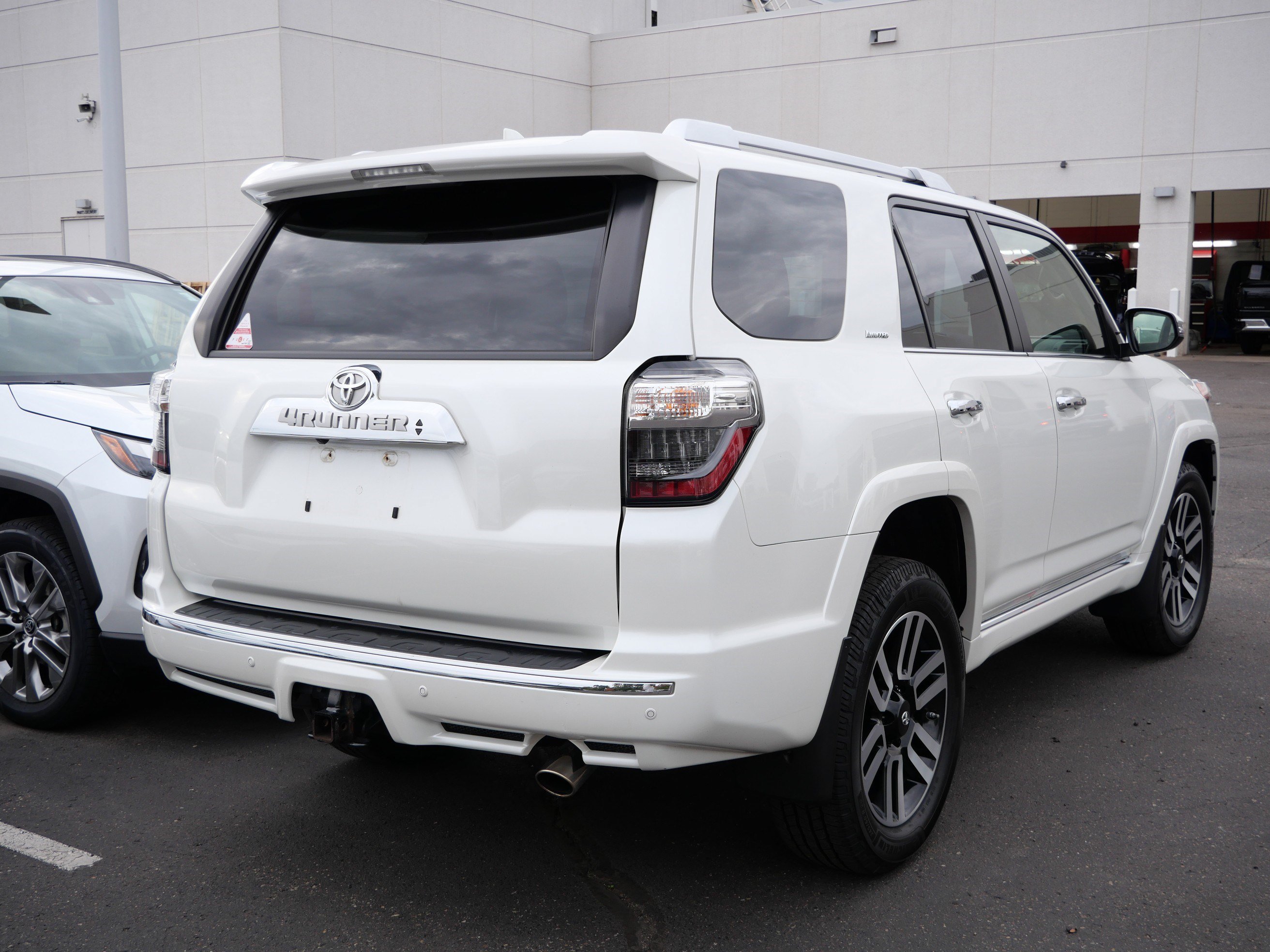Certified 2021 Toyota 4Runner Limited AWD/4WD image 7